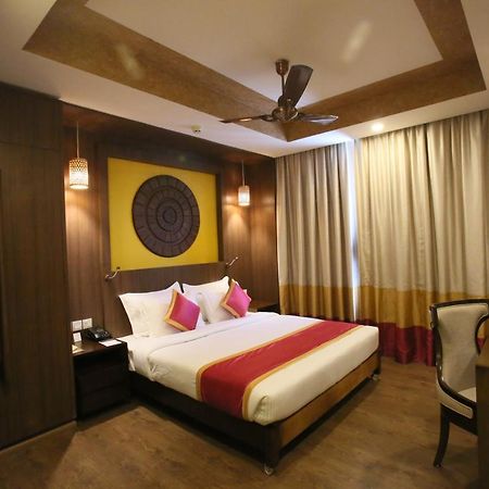 Vivin Luxury Suites Thiruvananthapuram Eksteriør bilde