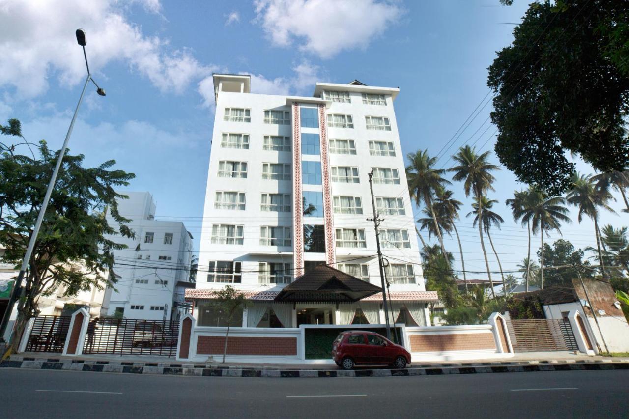 Vivin Luxury Suites Thiruvananthapuram Eksteriør bilde