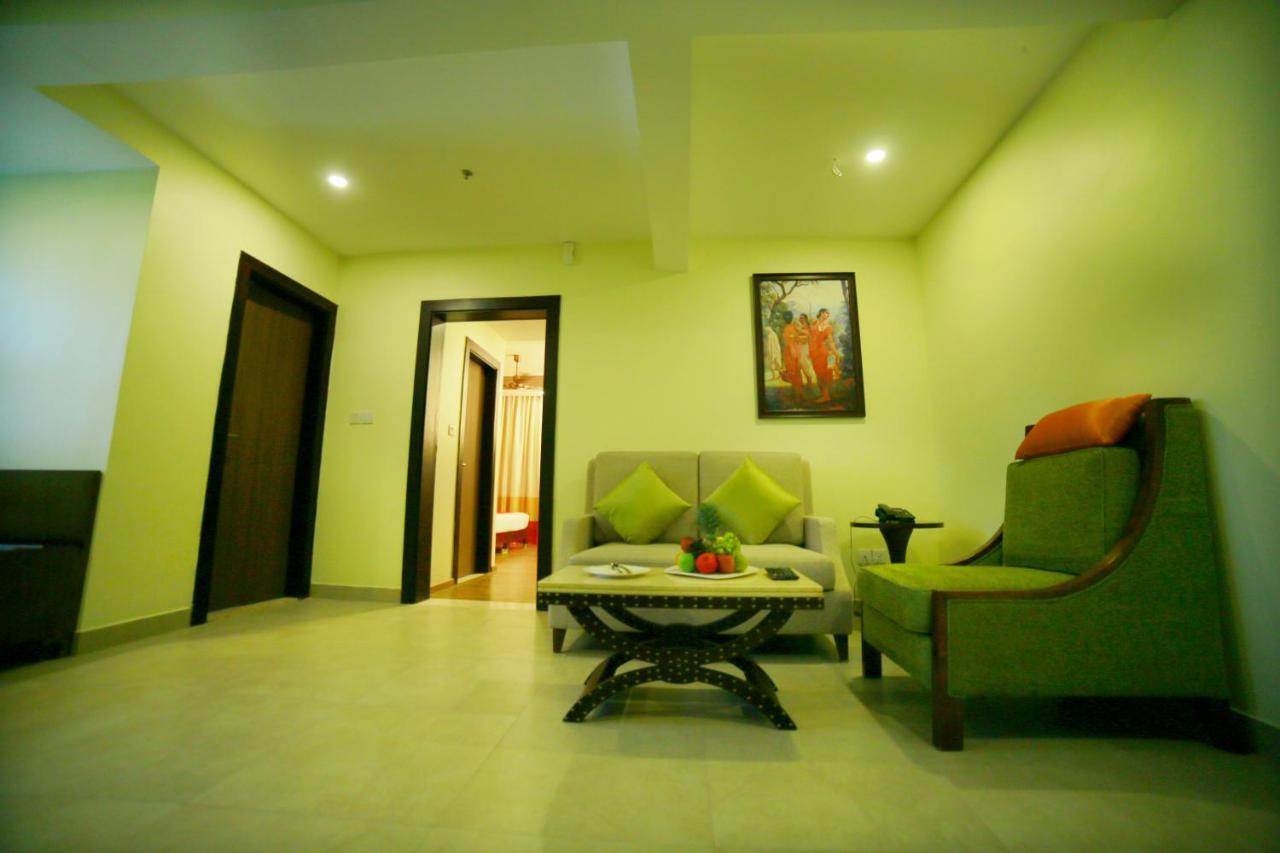 Vivin Luxury Suites Thiruvananthapuram Eksteriør bilde