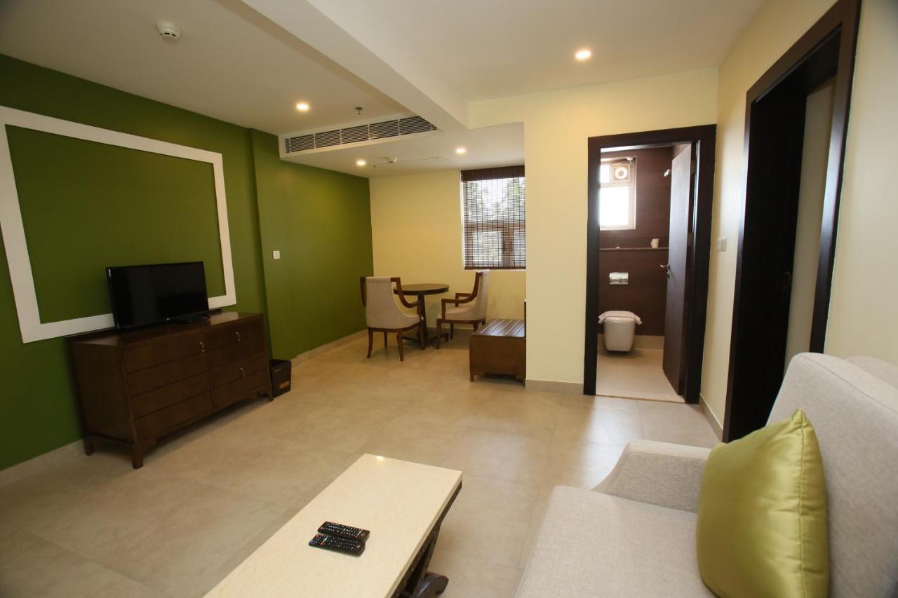 Vivin Luxury Suites Thiruvananthapuram Eksteriør bilde